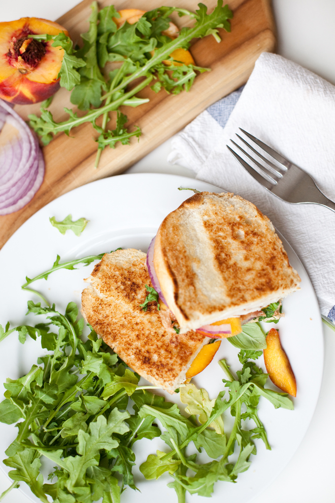 Macro Friendly Turkey Bacon Peach and Brie Panini www.lillieeatsandtellscom.bigscoots-staging.com