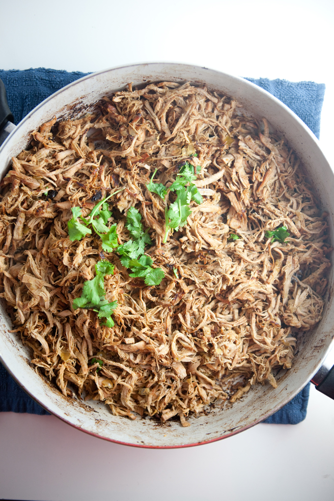 Easiest Slow Cooker Crispy Carnitas- So macro-friendly. Super low fat, high protein, and good in everything! www.lillieeatsandtellscom.bigscoots-staging.com