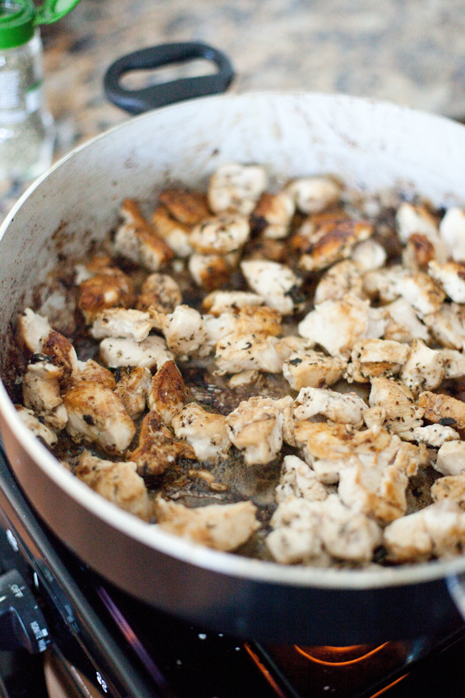 Skinny Macro Friendly Pasta Bake with chicken, mushrooms, spinach and cauliflower cream sauce