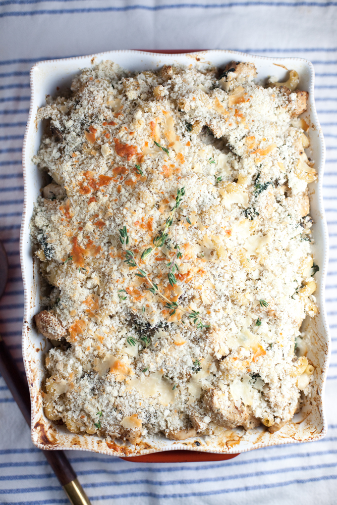 Skinny Macro Friendly Pasta Bake with chicken, mushrooms, spinach and cauliflower cream sauce