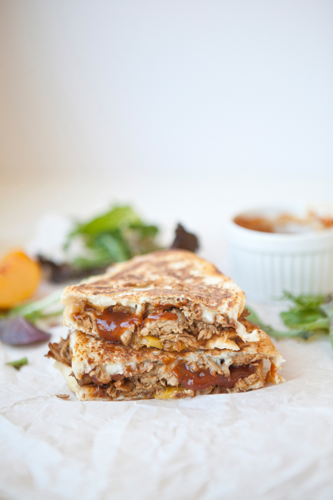 BBQ Pulled Pork Grilled Cheese www.lillieeatsandtellscom.bigscoots-staging.com