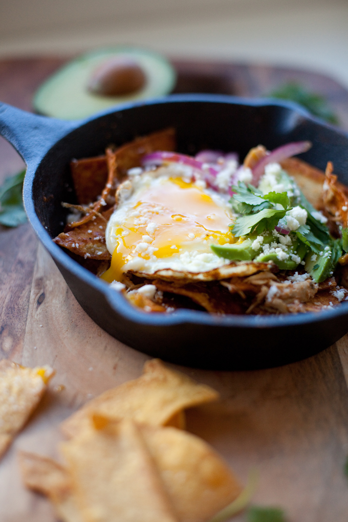 5 Minute Skinny Chilaquiles www.lillieeatsandtellscom.bigscoots-staging.com