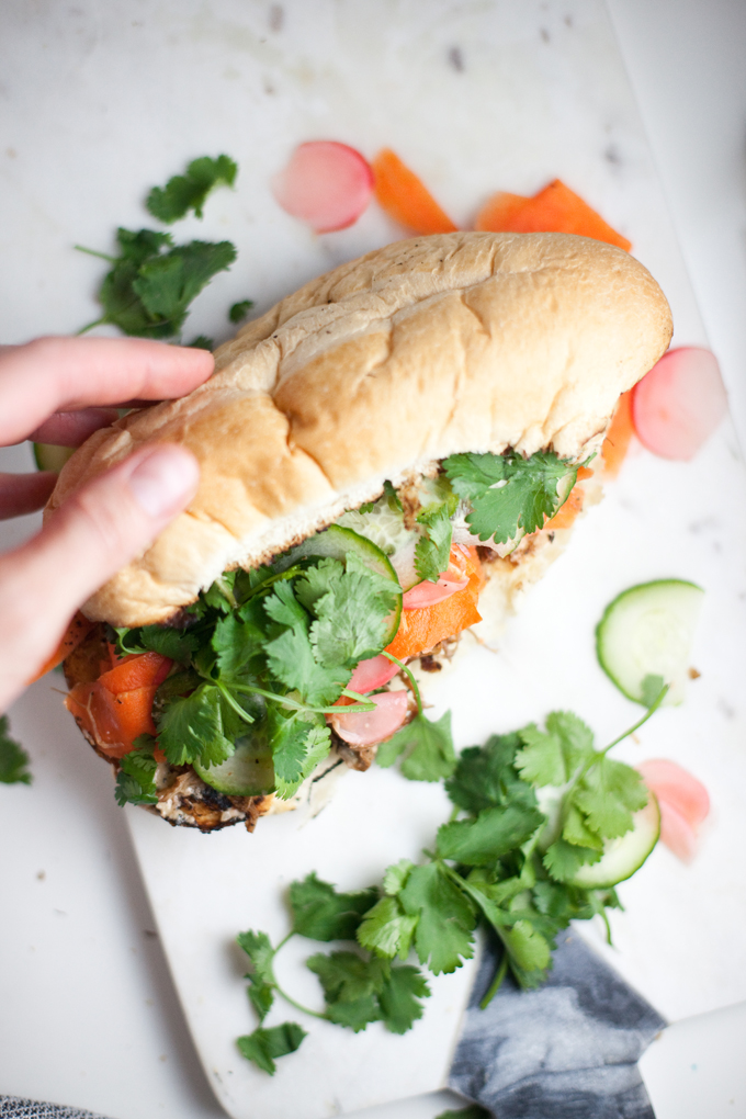 Lightened up Banh Mi Sandwich #macrofriendly #skinnyrecipes #weightwatchers #healthy #banhmi www.lillieeatsandtellscom.bigscoots-staging.com