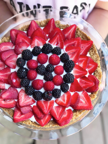 Greek Yogurt and Berry Tart www.lillieeatsandtellscom.bigscoots-staging.com