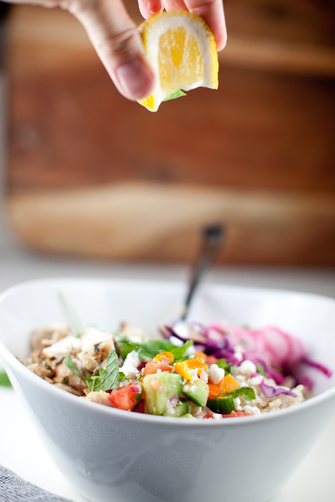 Mediterranean Grain bowl - copycat Cava #macrofriendly #healthy #mediterranean #greek www.lillieeatsandtellscom.bigscoots-staging.com