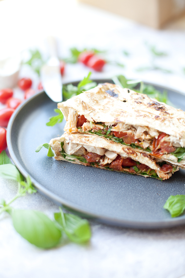 Blistered Tomato Basil Rotisserie Chicken Crunch Wrap www.lillieeatsandtellscom.bigscoots-staging.com #macrofriendly #macrofriendlyrecipes #cookinglight #healthyrecipes