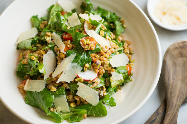 Farro arugula salad