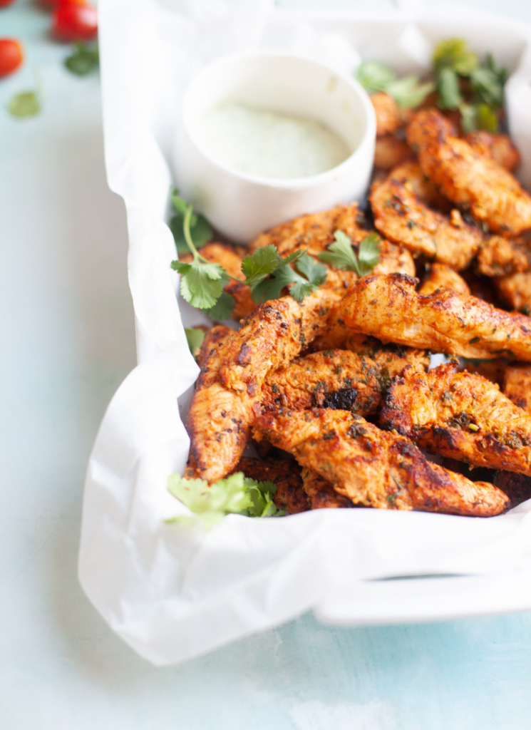 You won't have to sacrifice your macros for this chicken. www.lillieeatsandtellscom.bigscoots-staging.com