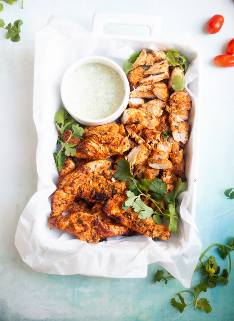 This cilantro lime chicken is so easy to make. www.lillieeatsandtellscom.bigscoots-staging.com