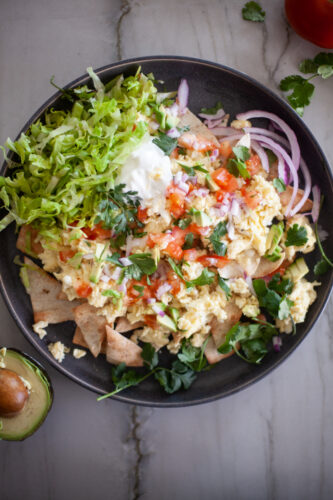 macro-friendly, egg whites, breakfast nachos. www.lillieeatsandtellscom.bigscoots-staging.com