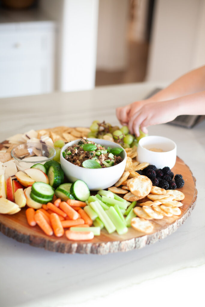 Trader Joe's special ingredients make this lentil salad quick to throw together and taste amazing. www.lillieeatsandtellscom.bigscoots-staging.com