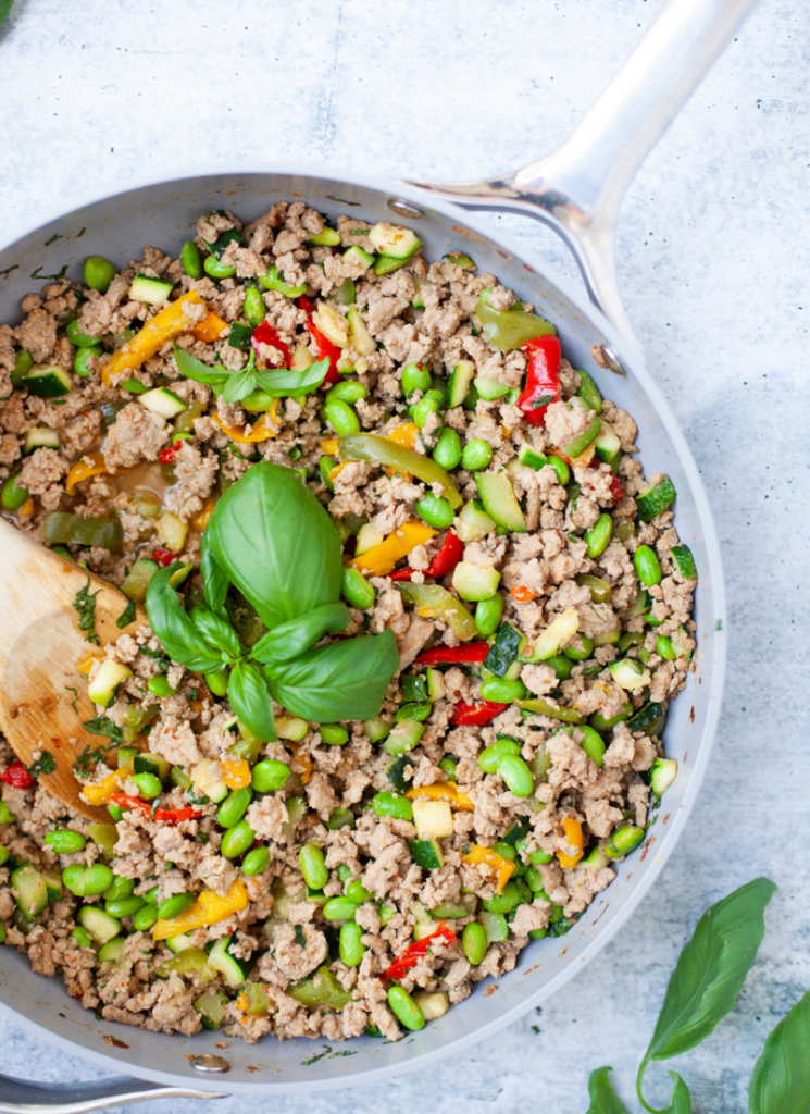 Thai basil turkey veggie skillet www.lillieeatsandtellscom.bigscoots-staging.com