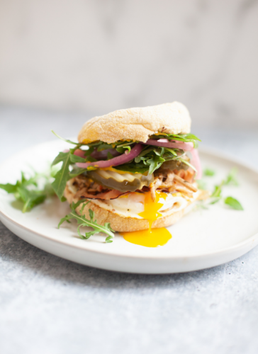 This breakfast sandwich will fit your macros. www.lillieeatsandtellscom.bigscoots-staging.com