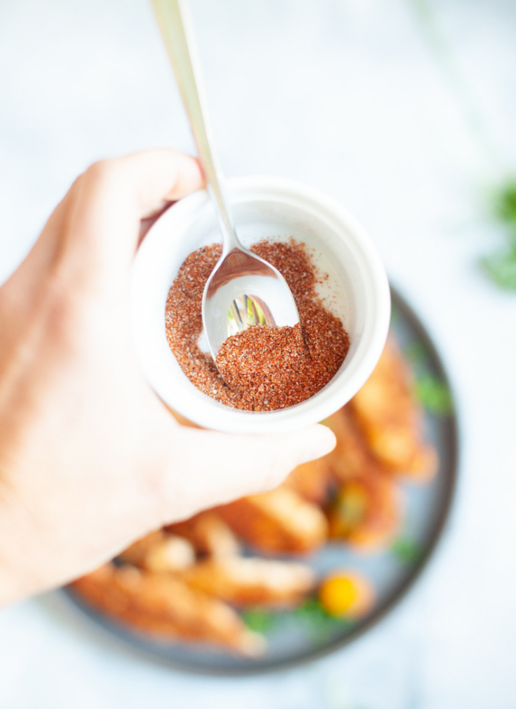 This blackened chicken dry rub is so easy to make and packs a real flavor punch. www.lillieeatsandtellscom.bigscoots-staging.com