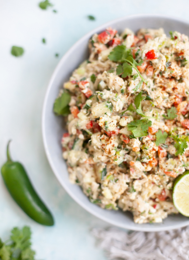 This Quick Mexican Chicken salad is a great way to meet your macros and get a full serving of veggies. www.lillieeatsandtellscom.bigscoots-staging.com