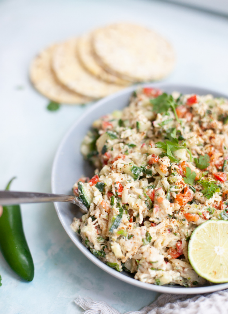 This Quick Mexican Chicken Salad is easy to toss together for a last-minute, hearty lunch. www.lillieeatsandtellscom.bigscoots-staging.com