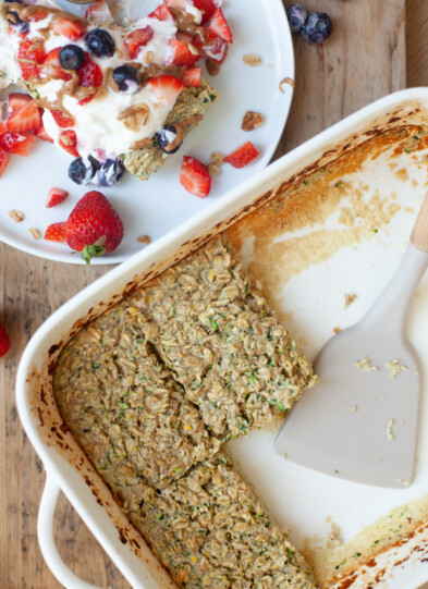 www.lillieeatsandtells.com recipe for snickerdoodle zucchini baked oats