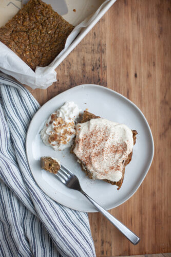 Pumpkin Pie Baked Protein Oat Bars by www.lillieeatsandtellscom.bigscoots-staging.com