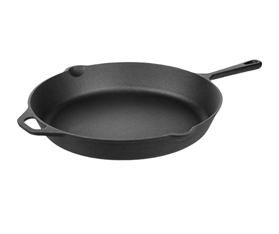 My favorite giant cast iron skillet is great for everyone who loves to cook for a crowd. www.lillieeatsandtellscom.bigscoots-staging.com