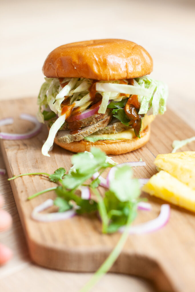 easy and macro friendly Pineapple Jalapeño Pork Sandwich by www.lillieeatsandtellscom.bigscoots-staging.com