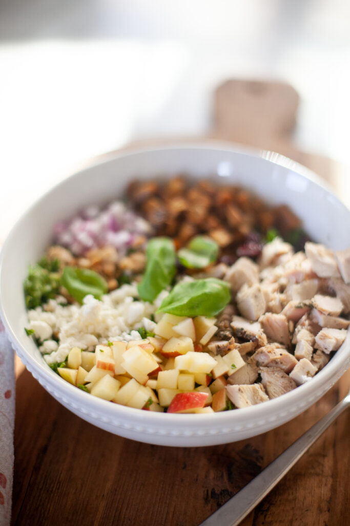 Harvest Chopped Kale Salad recipe by www.lillieeatsandtellscom.bigscoots-staging.com