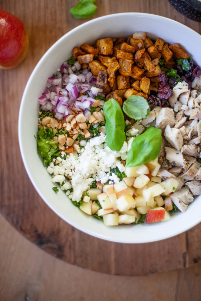 Harvest Chopped Kale Salad recipe by www.lillieeatsandtellscom.bigscoots-staging.com